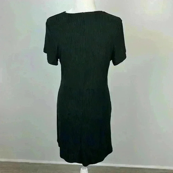 Style 5 Black V-Neck Mini Dress Size M NWT - Picture 4 of 8